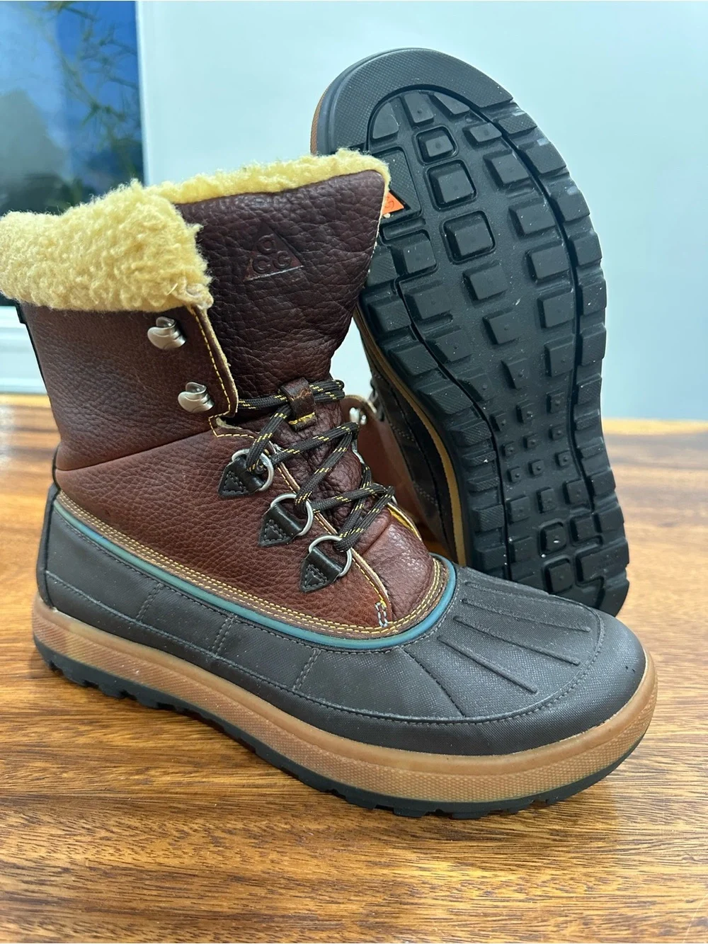 Nike acg woodside
